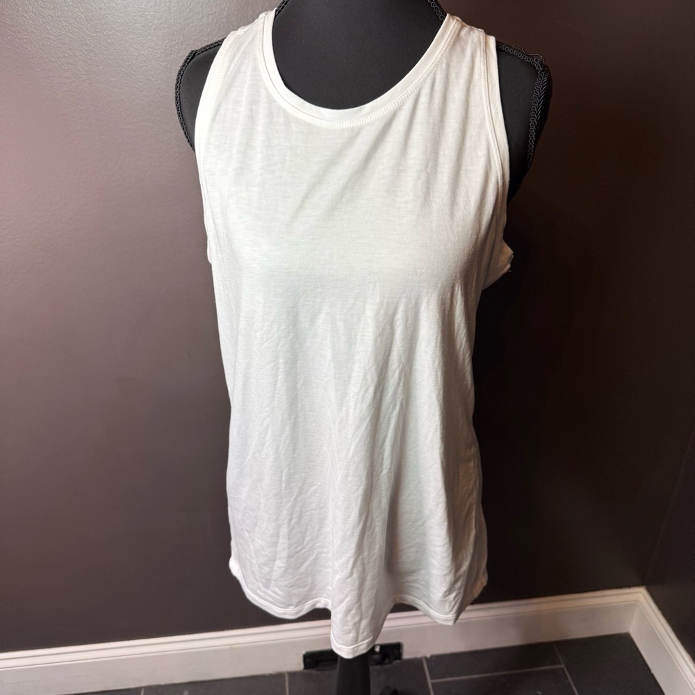 Athleta White Sleeveless Performance Tank Top Women’s Medium